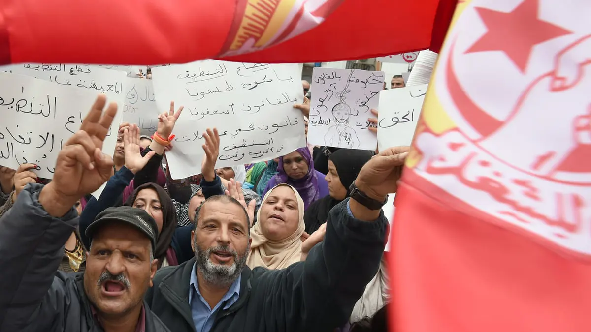 اتحاد الشغل التونسي يتمسك بالإضراب العام رغم استعداد الحكومة للحوار
