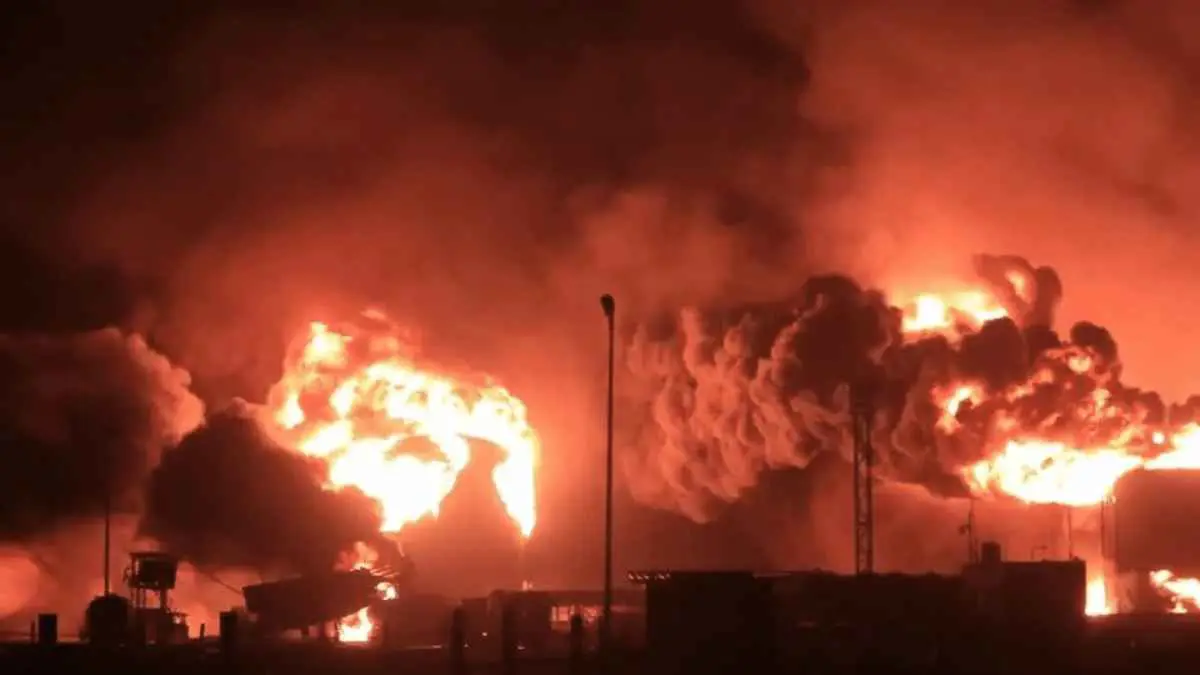 مصادر حوثية نفت.. ما حقيقة الغارات الإسرائيلية على الحديدة اليمنية؟