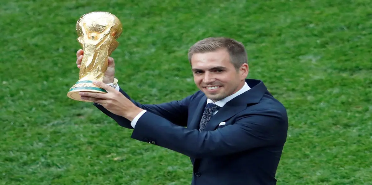 فيليب لام يتمنى فوز ألمانيا باستضافة بطولة أمم أوروبا 2024 لتعزيز وحدة البلاد