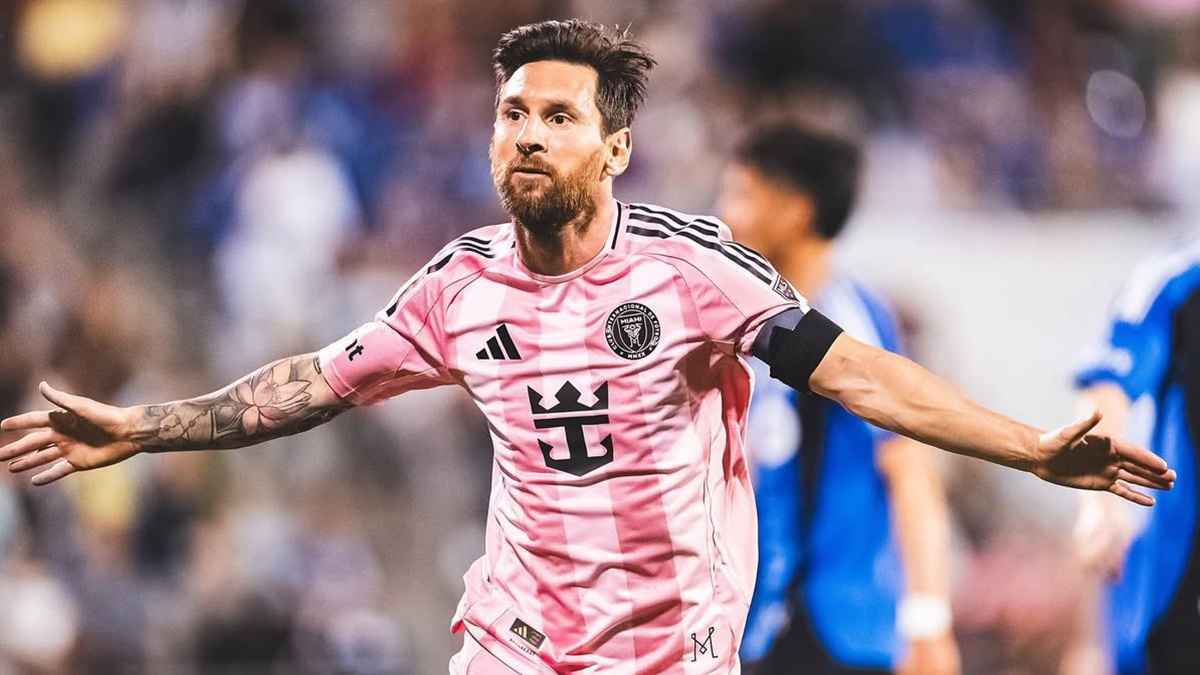 باستثناء ميسي.. لماذا لم يفاوض الأهلي السعودي أي لاعب أجنبي؟ | إرم نيوز