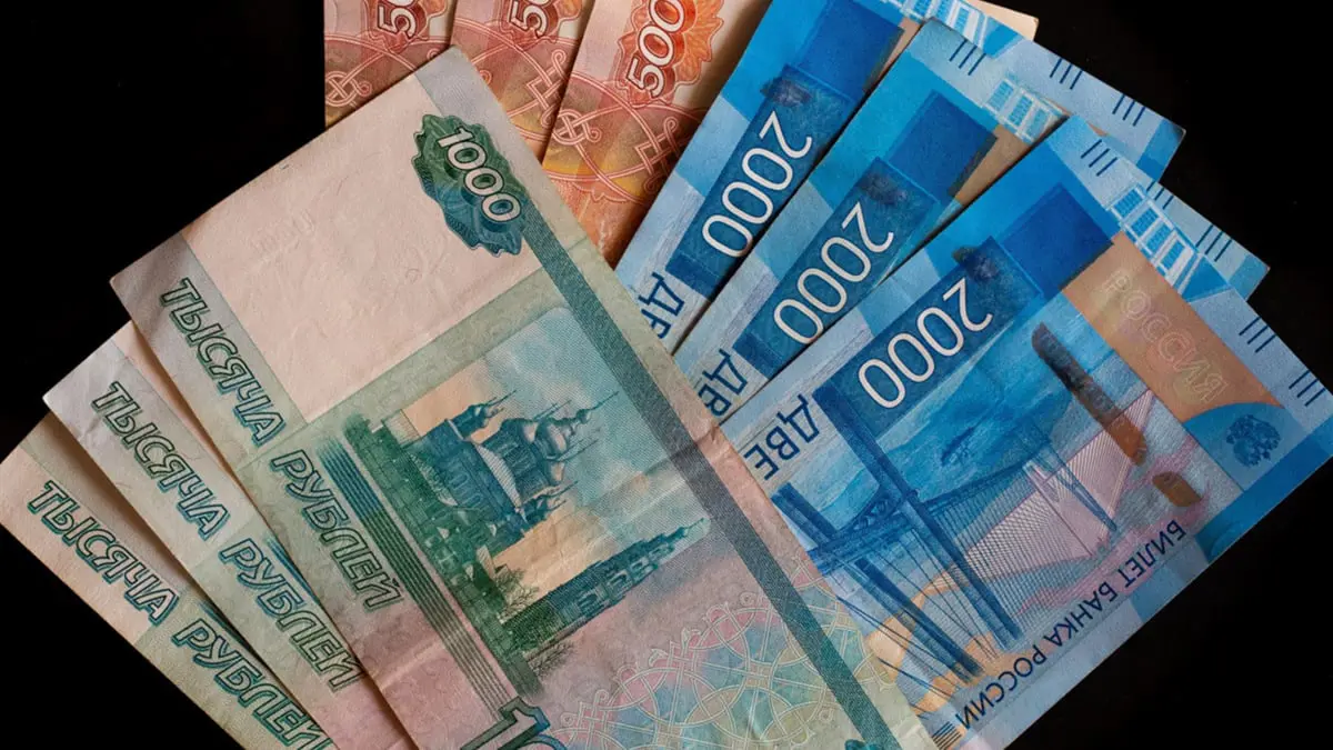 مصادر: روسيا سددت بعض ديونها بسندات دولارية