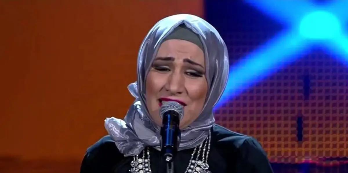 الأردنية نداء شرارة تتوج بلقب "ذا فويس" 2015