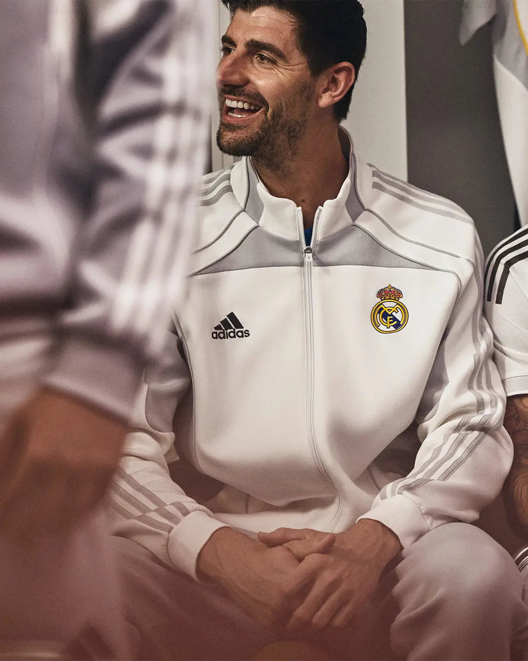 قميص ريال مدريد الجديد