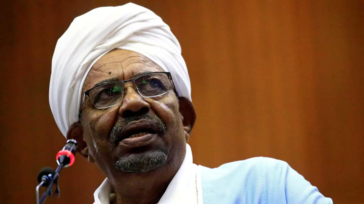 السودان.. النيابة تستدعي شهودًا في إطار بلاغ ضد البشير