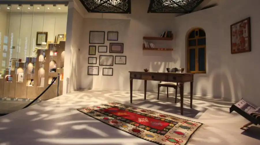 من داخل المتحف