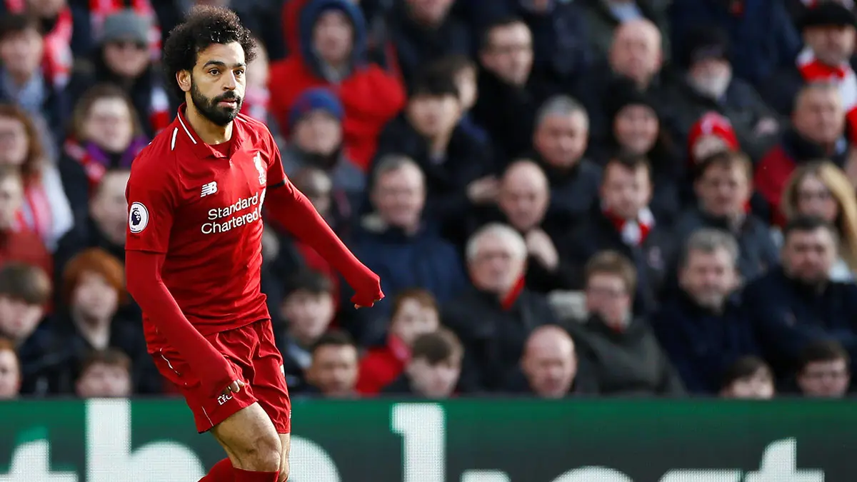 كلوب يقرر تجميد مفاوضات رحيل محمد صلاح.. ونادي ليفربول يواجه "الاختيار الصعب"