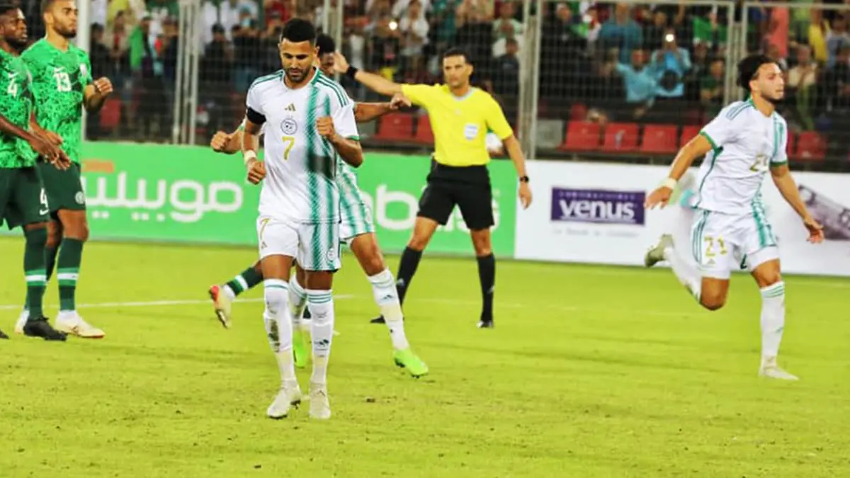 منتخب الجزائر يهزم نيجيريا ويواصل صحوته بالفوز الخامس تواليًا