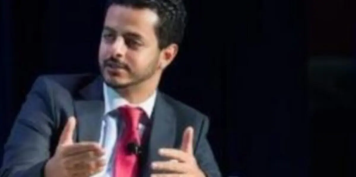 الأكحلي يفاجئ العالم: هذا ما يبحث عنه شباب اليمن