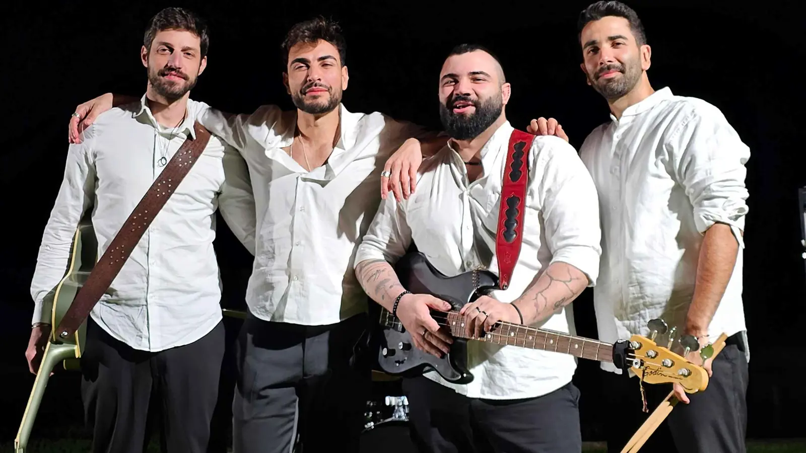 "أدونيس" اللبنانية.. صوت جيل جديد يمزج الشرق بالغرب