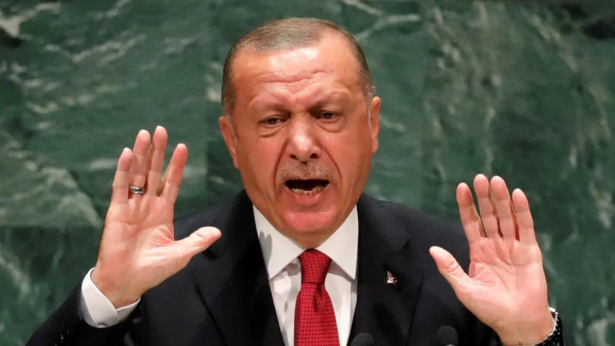 رغم مناهضته "الكلامية" للاحتلال .. أردوغان يوقع اتفاقا أمنيا جديدا مع إسرائيل