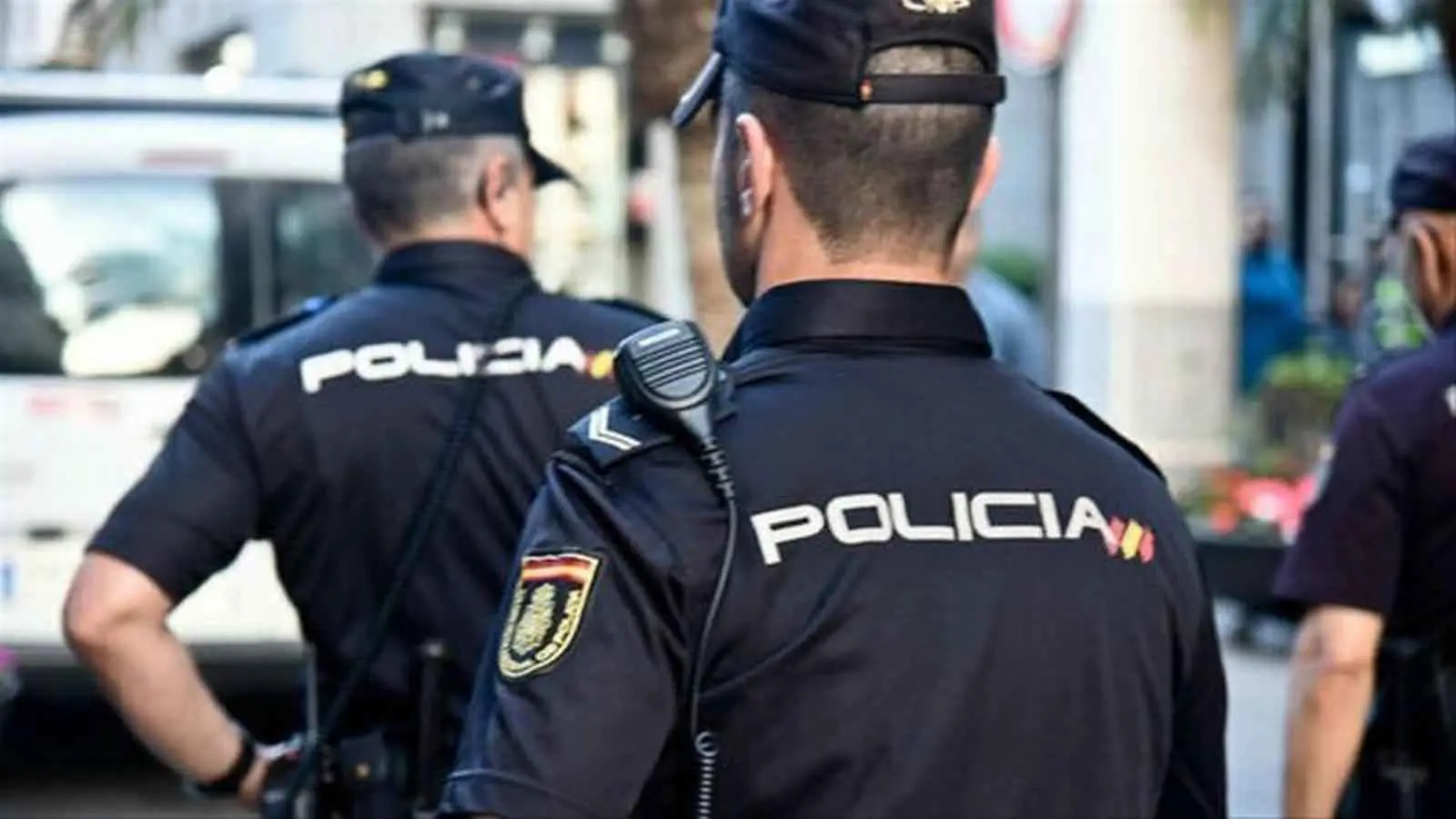 "بيت الرعب".. والدان يحتجزان أطفالهما 3 سنوات في ظروف مأساوية