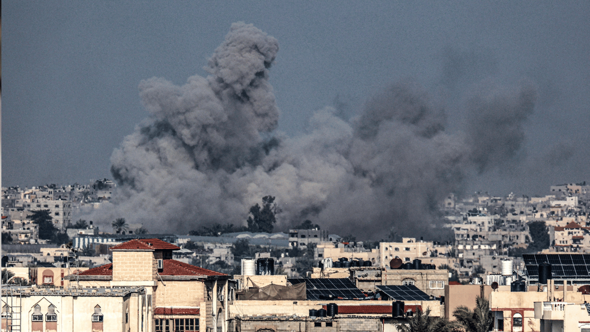 قصف إسرائيلي مكثف على خان يونس