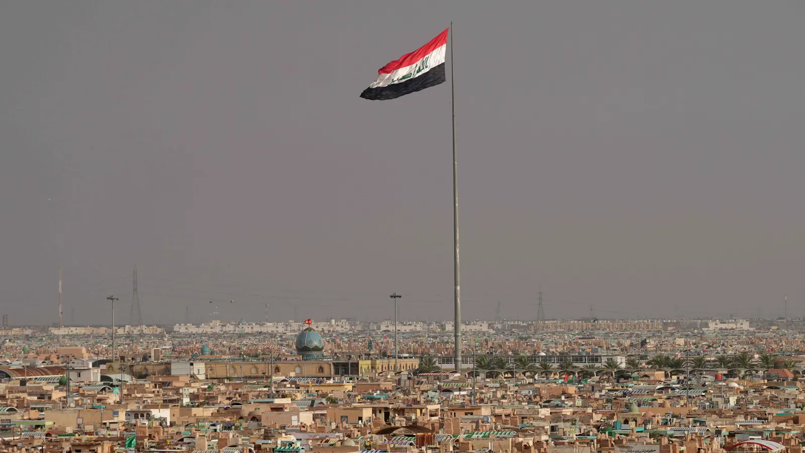 خاص- تفاصيل "مشروع استراتيجي" واتفاقات عالمية خلال قمة بغداد