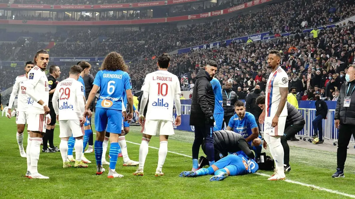 رسميًا.. خصم نقطة واحدة من ليون بسبب شغب الجماهير في مباراة مرسيليا