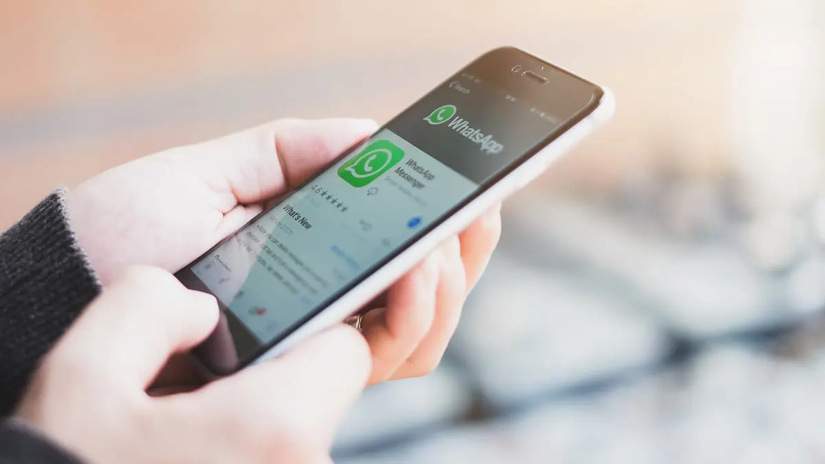 "واتساب" سيوقف دعم نظامي تشغيل "iOS 10" و "11"