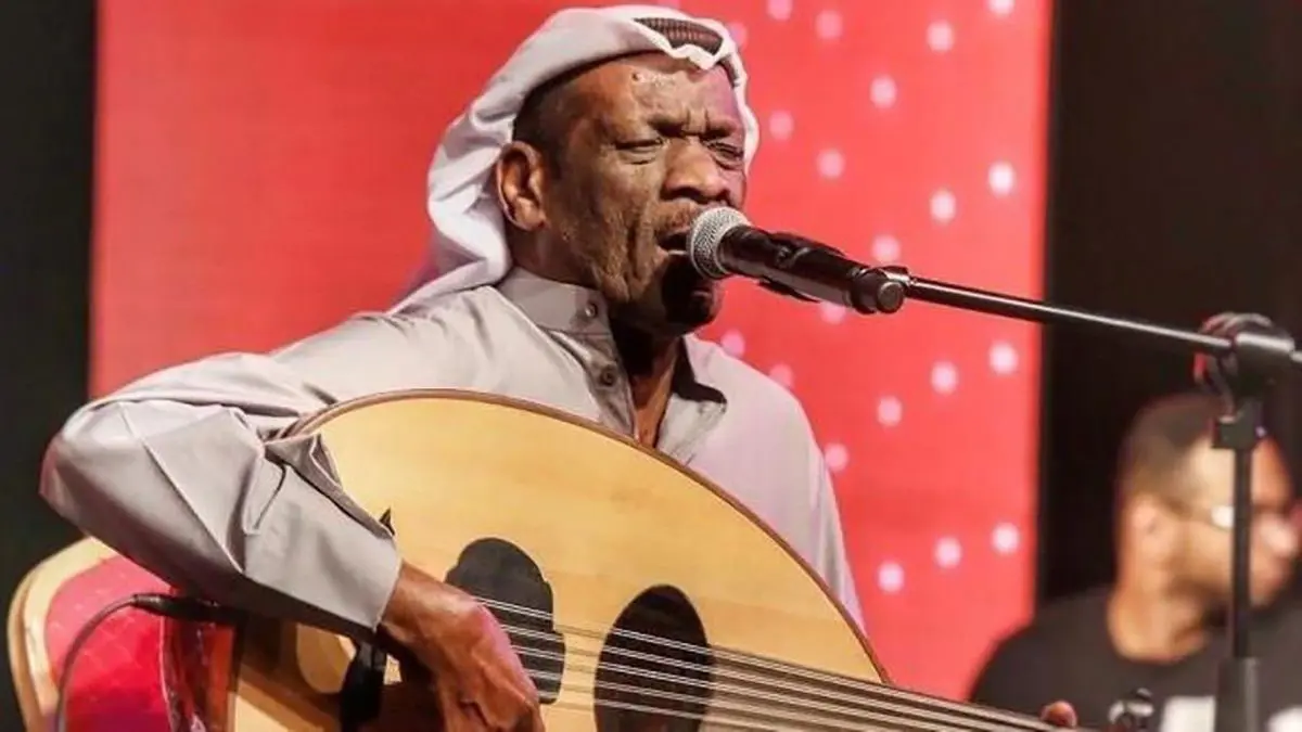 بعد الجدل حول أغنيته السياسية.. خالد الملا: لم أقصد الإساءة للقضاء الكويتي (فيديو)