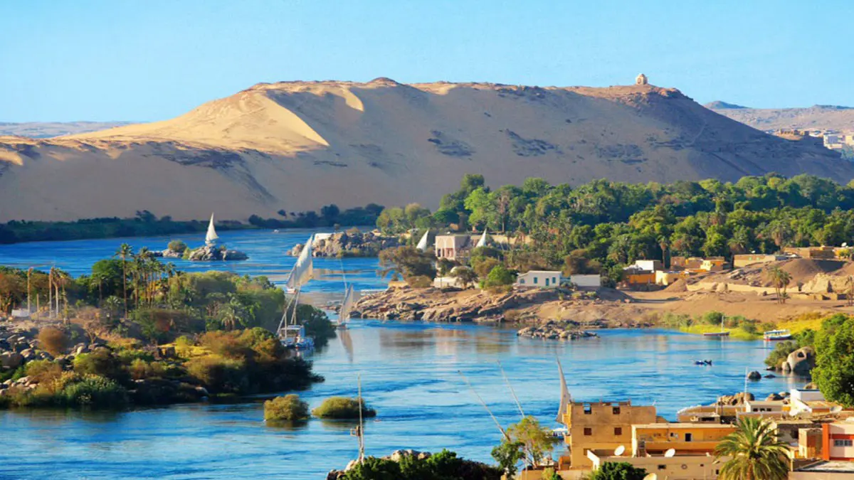 بعد بدء إنشاء أكبر مدينة طبية أوسطيًا.. هل تنعش السياحة العلاجية الخزانة المصرية؟