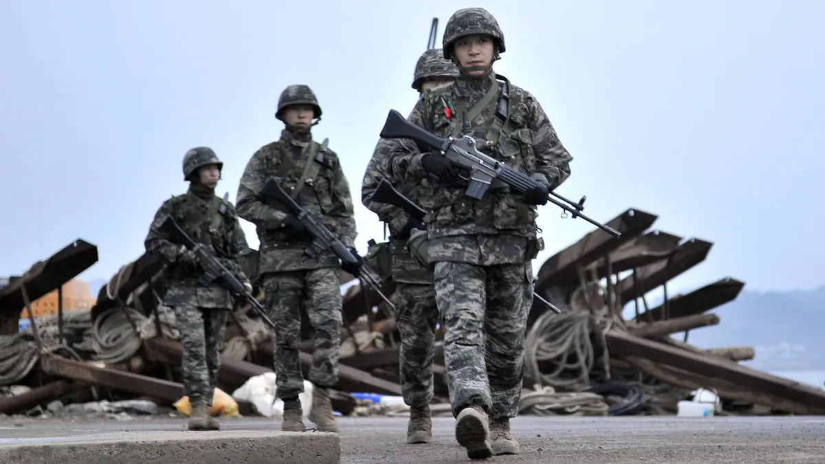كوريا الجنوبية تطلق طلقات تحذيرية بعد عبور جنود شماليين الحدود‎