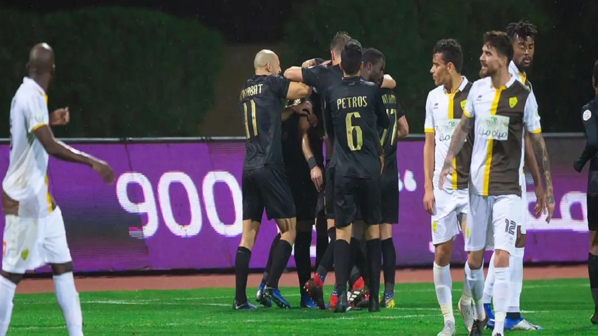 أهداف مباراة النصر وأُحد.. 4/0 للعالمي (فيديو)
