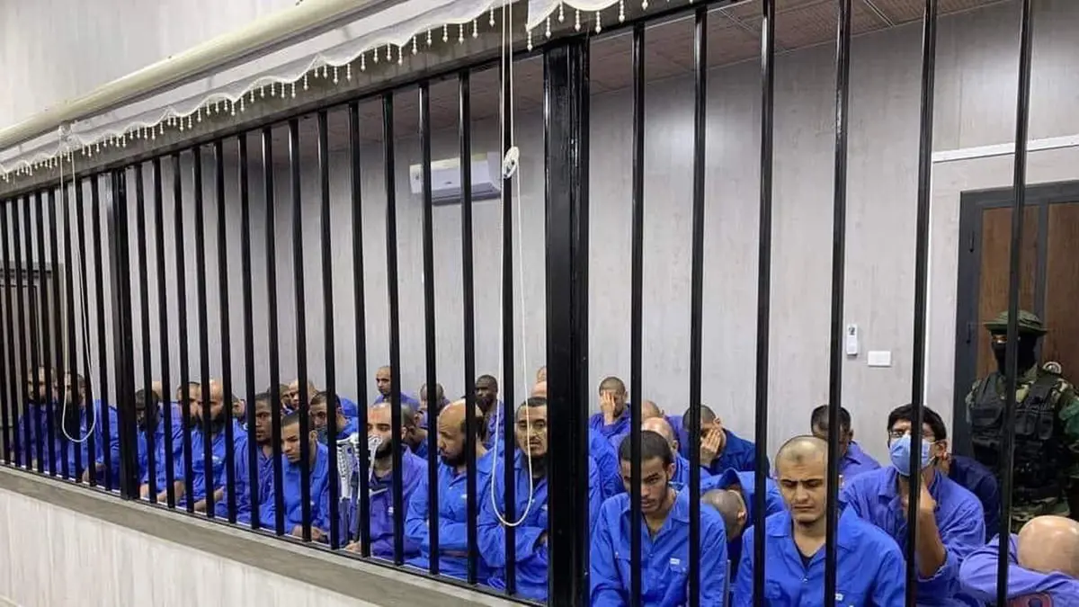 ليبيا.. إرجاء محاكمة 56 متهما بالانتماء لتنظيم داعش