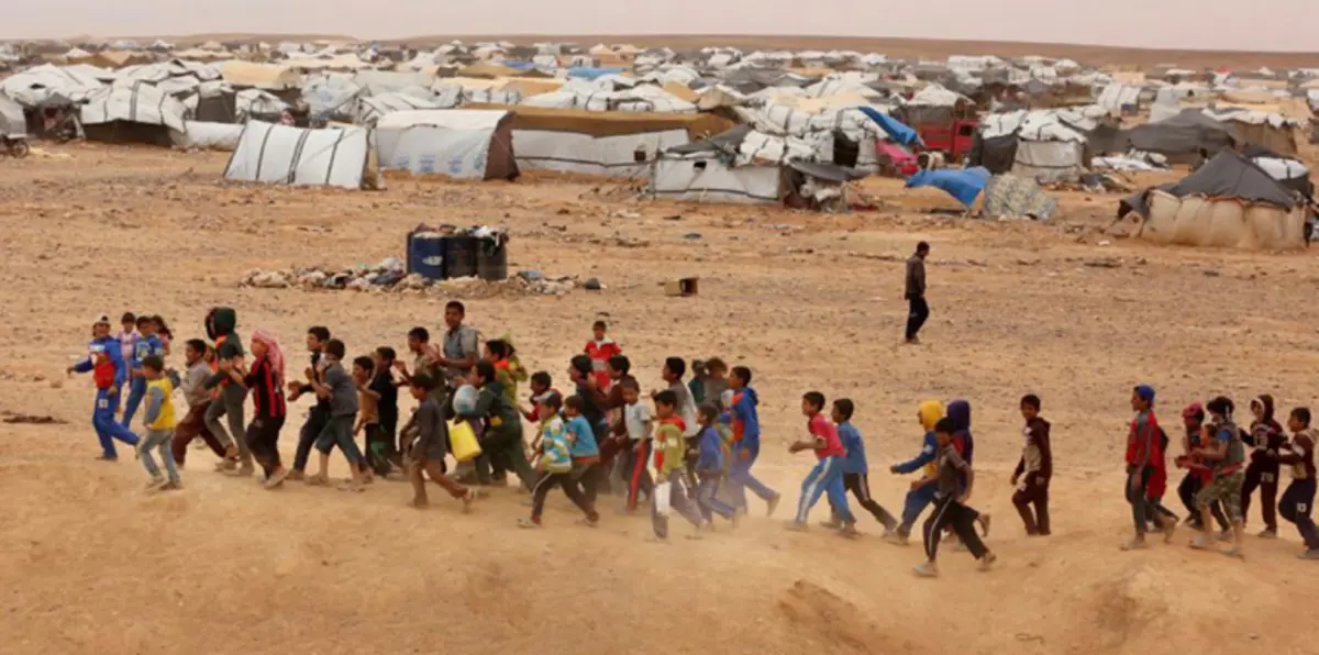 قتلى وجرحى في انفجار سيارتين مفخختين بمخيم الركبان للاجئين السوريين