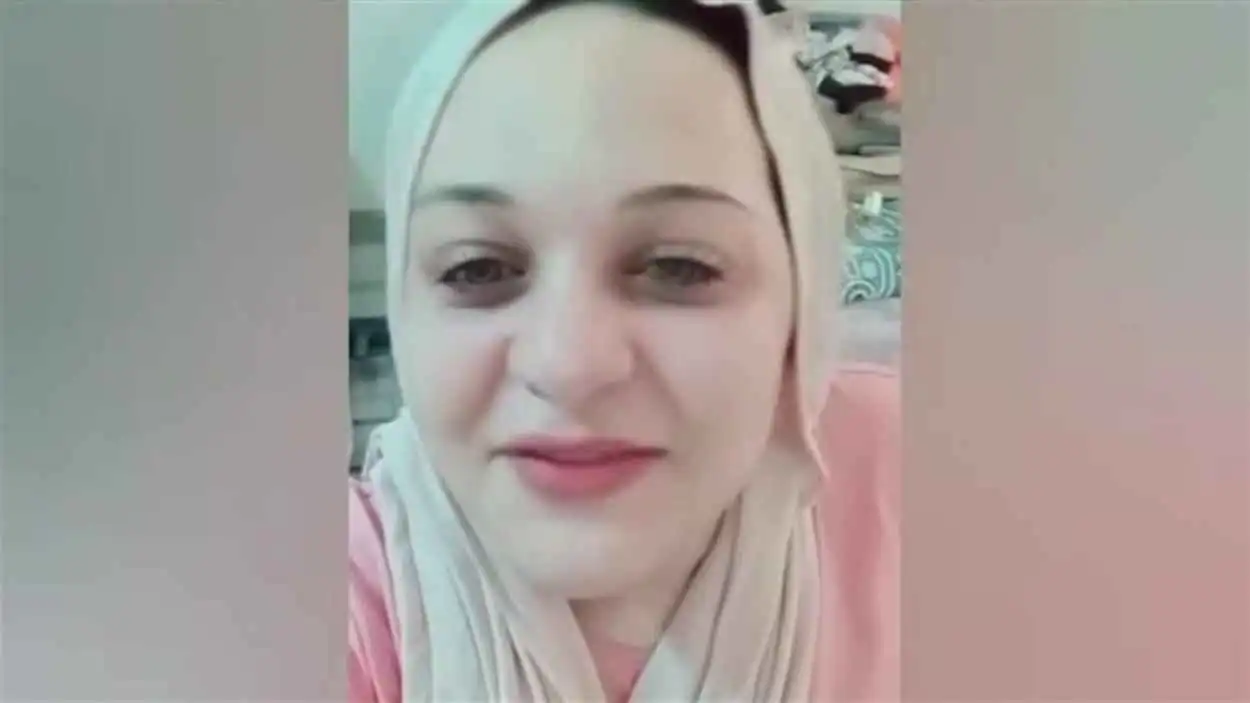 مروة يسري