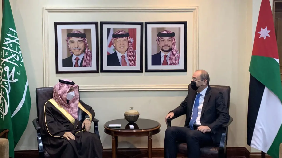 وزير الخارجية السعودي: أيادي العرب ممدودة لإيران إذا تجاوبت مع همومهم بشأن الأمن