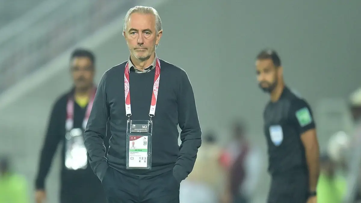 رسميًا.. إقالة فان مارفيك من تدريب منتخب الإمارات