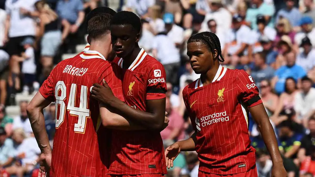 أول أهداف ليفربول في فترة الإعداد "تيكي تاكا" (فيديو)