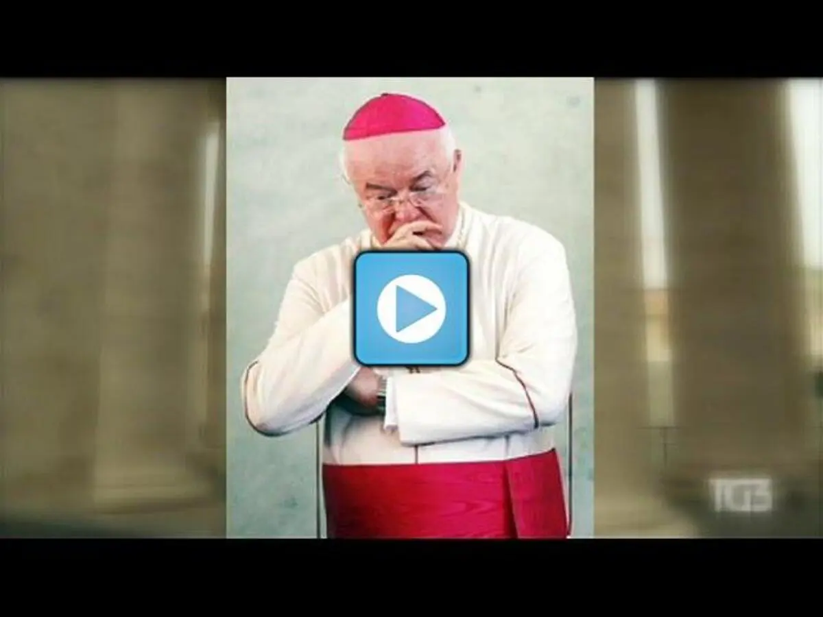 فيديو.. فضيحة شذوذ جنسي جديدة تهز عرش الفاتيكان | إرم نيوز