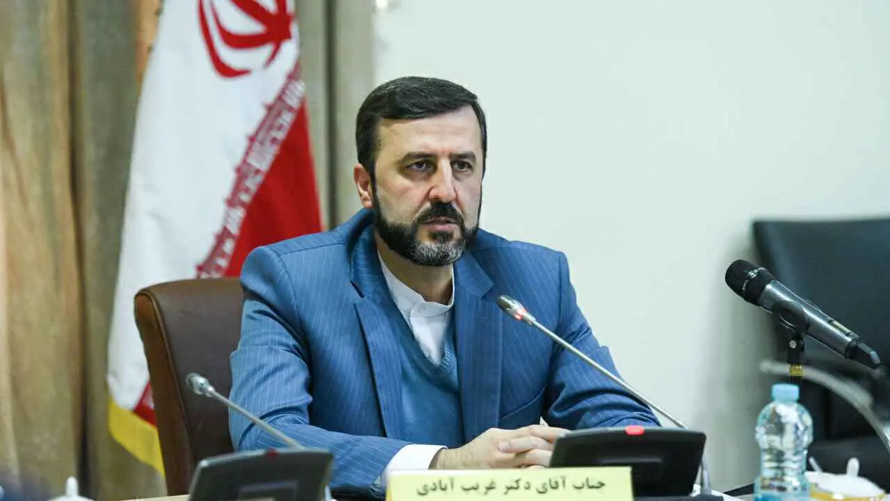 "سنرد بقوة".. إيران تحذر واشنطن من التدخل لصالح إسرائيل