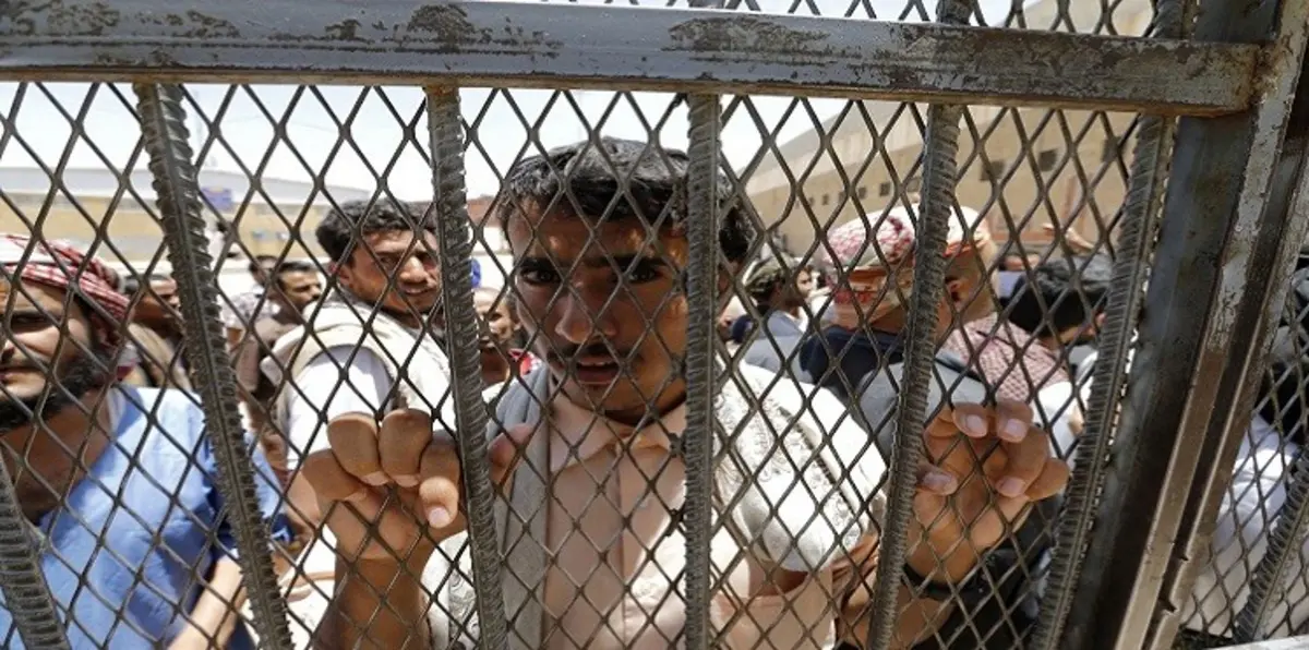 ‫"الحوثيون" يعلنون الإفراج عن 130 محتجزًا لديهم في صنعاء‎