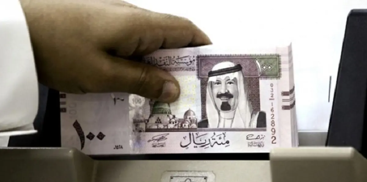 ميزانية السعودية تسدل الستار على نظام رفاه سخي بالخليج