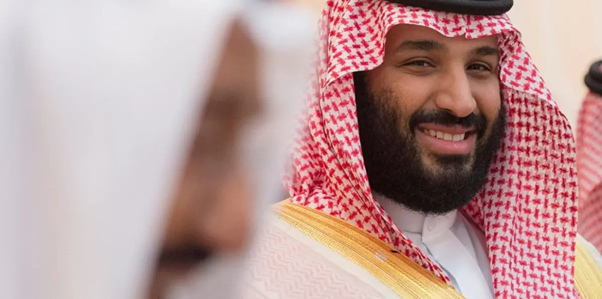 وليُّ العهد السعودي يهنئ عمران خان هاتفيًا لانتخابه رئيسًا لوزراء باكستان