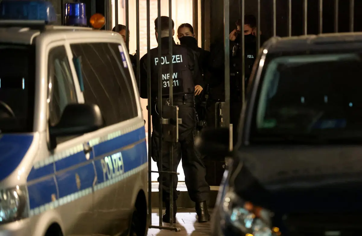 تحت راية داعش.. ألمانيا تحبط هجوماً إرهابياً وتعتقل 3 مراهقين متورطين
