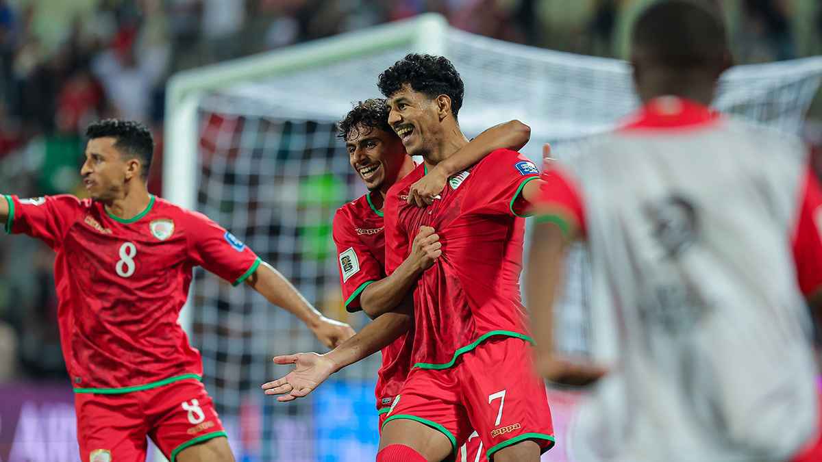 مفاجأة كبيرة حول المدرب القادم لمنتخب عمان | إرم نيوز