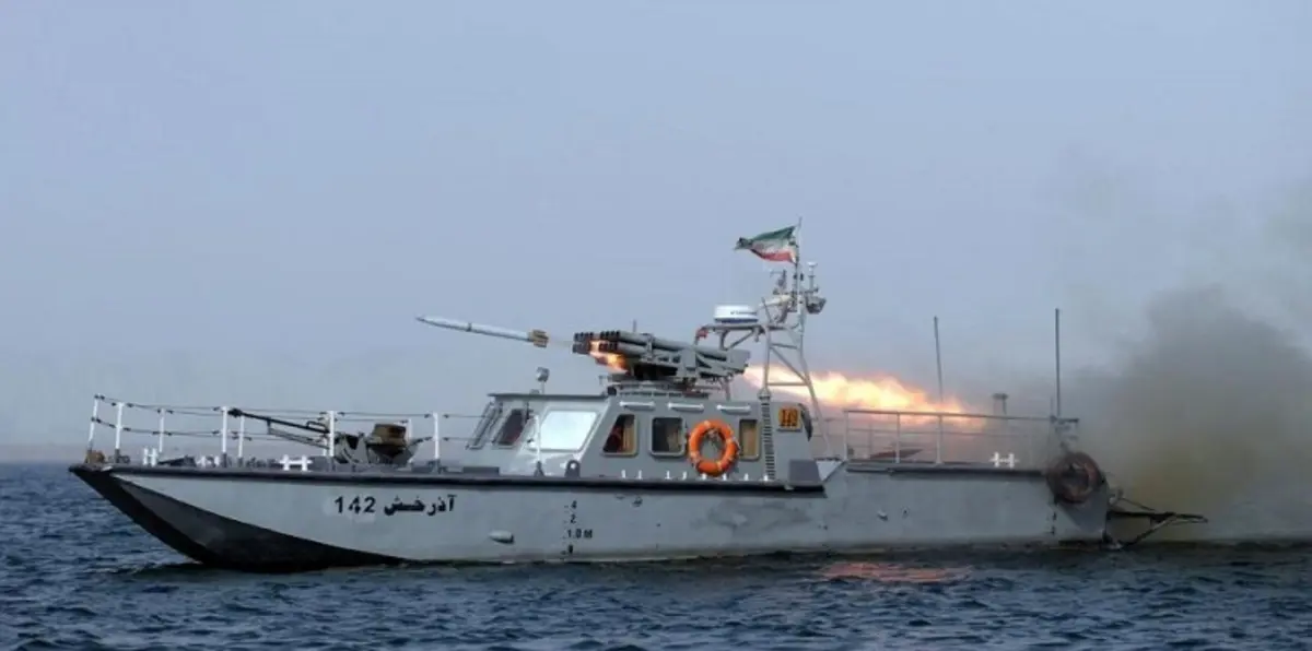 إيران تجري مناورات عسكرية بحرية ضخمة‎