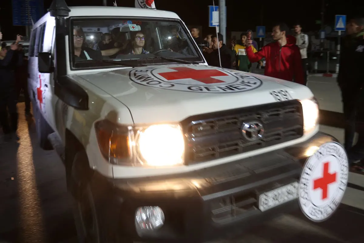  الصليب الأحمر لـ"إرم نيوز": ثمَّة صعوبات في إيصال المساعدات لشمال القطاع 
