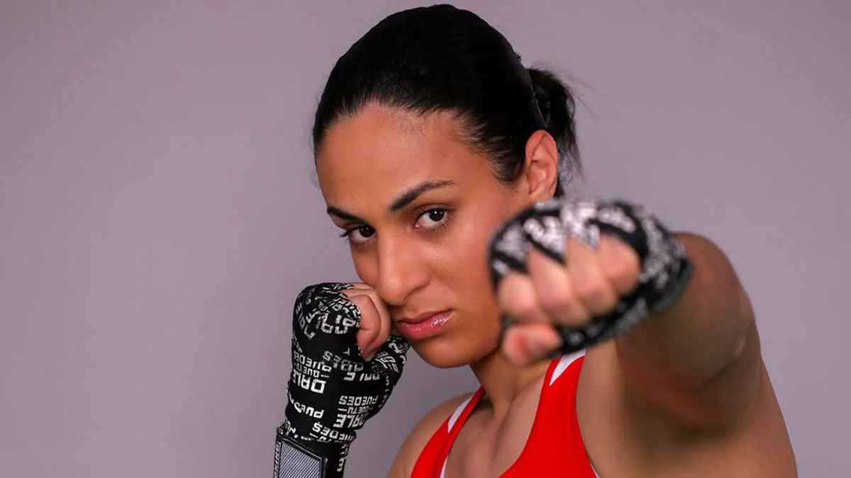 بعد منعها من ملاكمة السيدات.. اختيار إيمان خليف وجها دعائيا لأحد منتجات التجميل | إرم نيوز