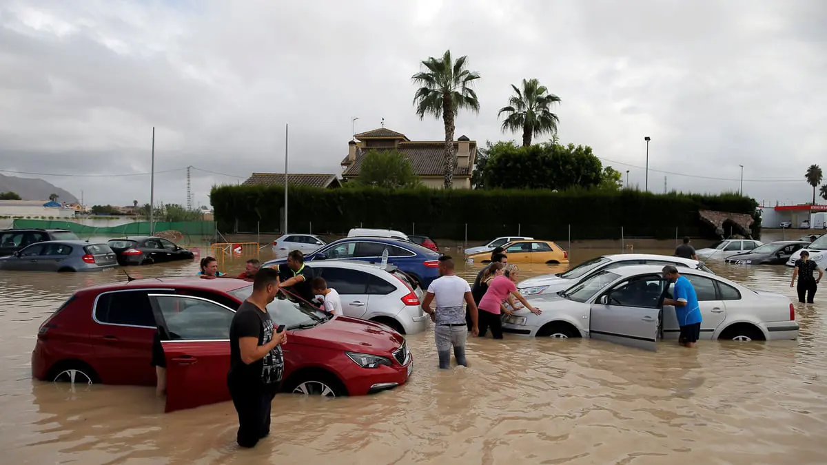 قتيلان وثلاثة مفقودين بعد هطول أمطار غزيرة في إسبانيا