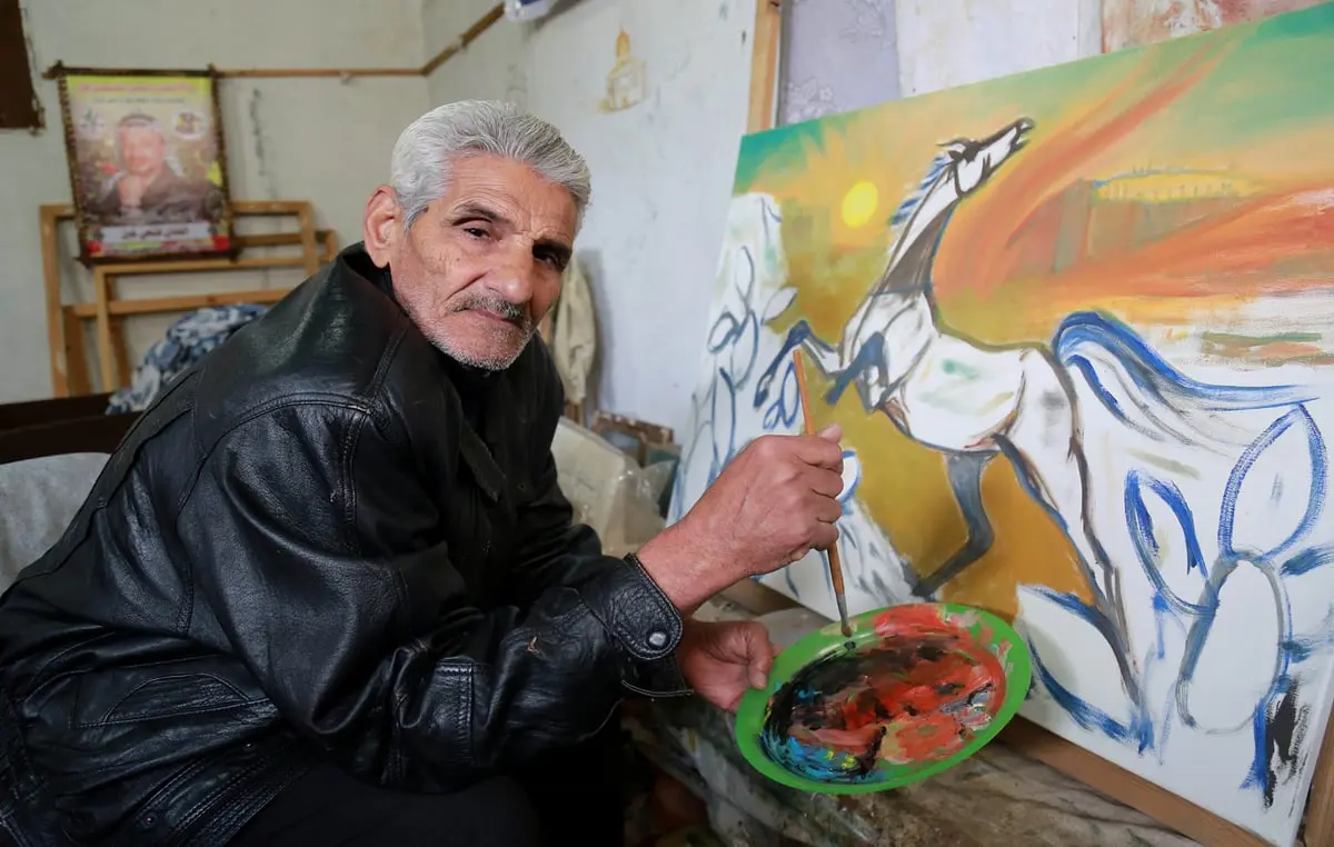 وُلد ومات لاجئا.. من هو الفنان الفلسطيني فتحي غبن؟