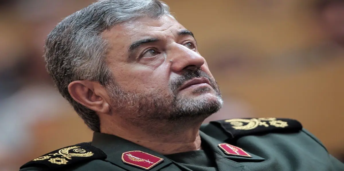 قائد الحرس الثوري الإيراني يهاجم روحاني