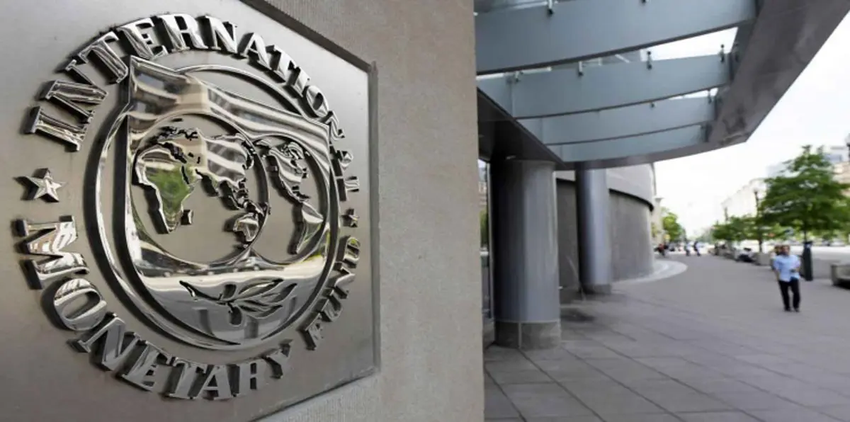 صندوق النقد الدولي يحث السعودية على رفع أسعار الوقود وزيادة الضرائب