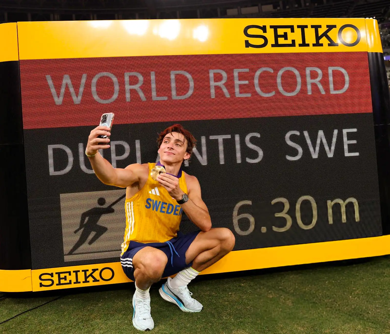 السويدي موندو دوبلانتيس