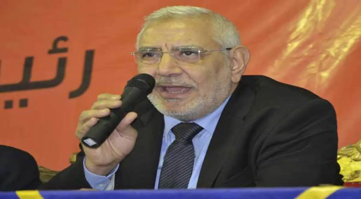 أبوالفتوح يهاجم الدستور الجديد