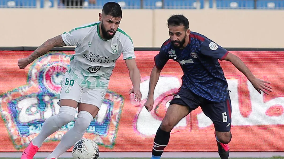 الـVAR ينقذ النادي الأهلي من الخسارة أمام العدالة في الدوري السعودي (فيديو)