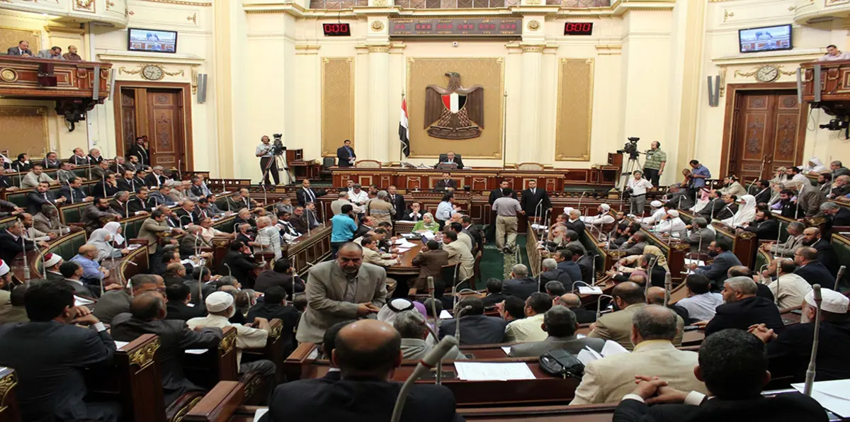 هل تعلن مصر الحرب على الفساد بتوسيعها صلاحيات "الرقابة الإدارية"؟