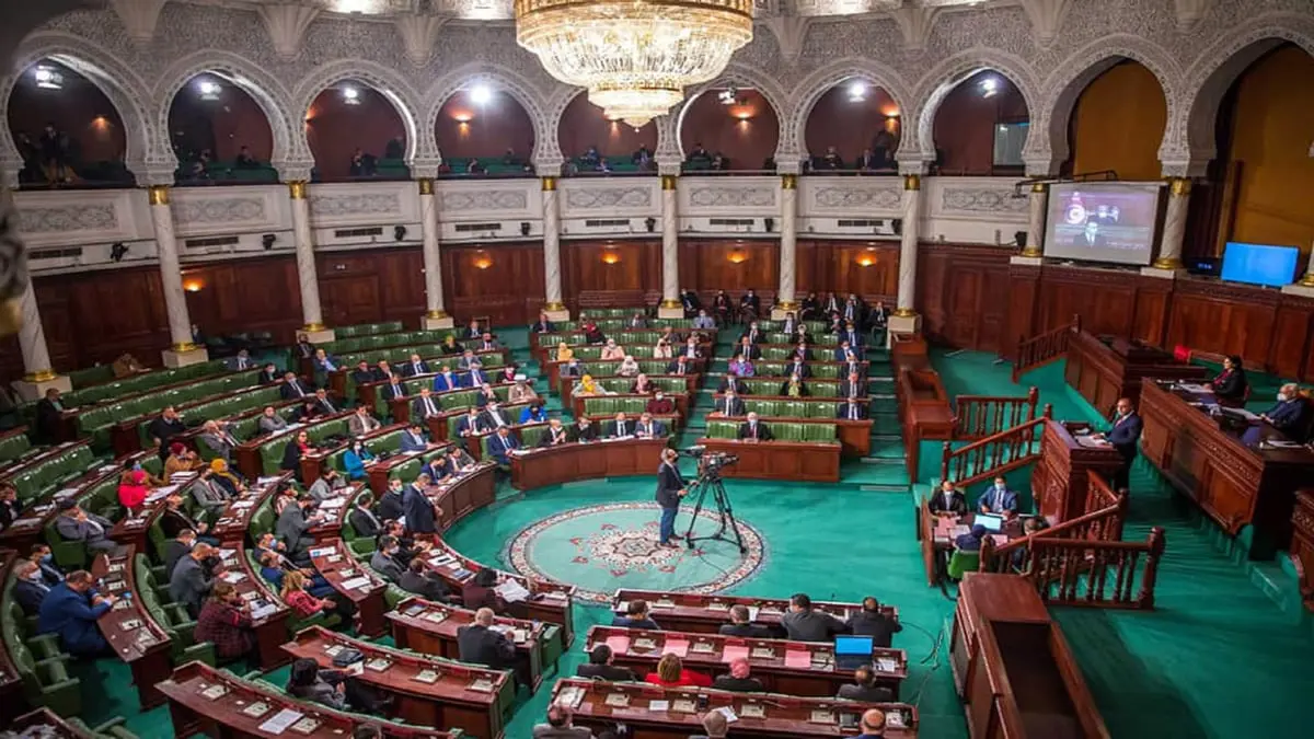 إغلاق الموقع الإلكتروني للبرلمان التونسي وحذف تطبيق "العمل عن بعد"