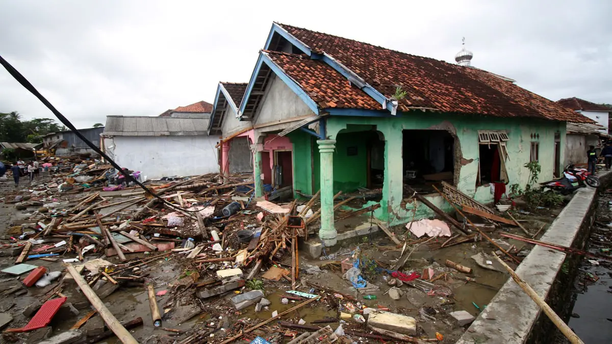 زلزال بقوة 5.7 درجة يهز جزيرة سومطرة الأندونيسية