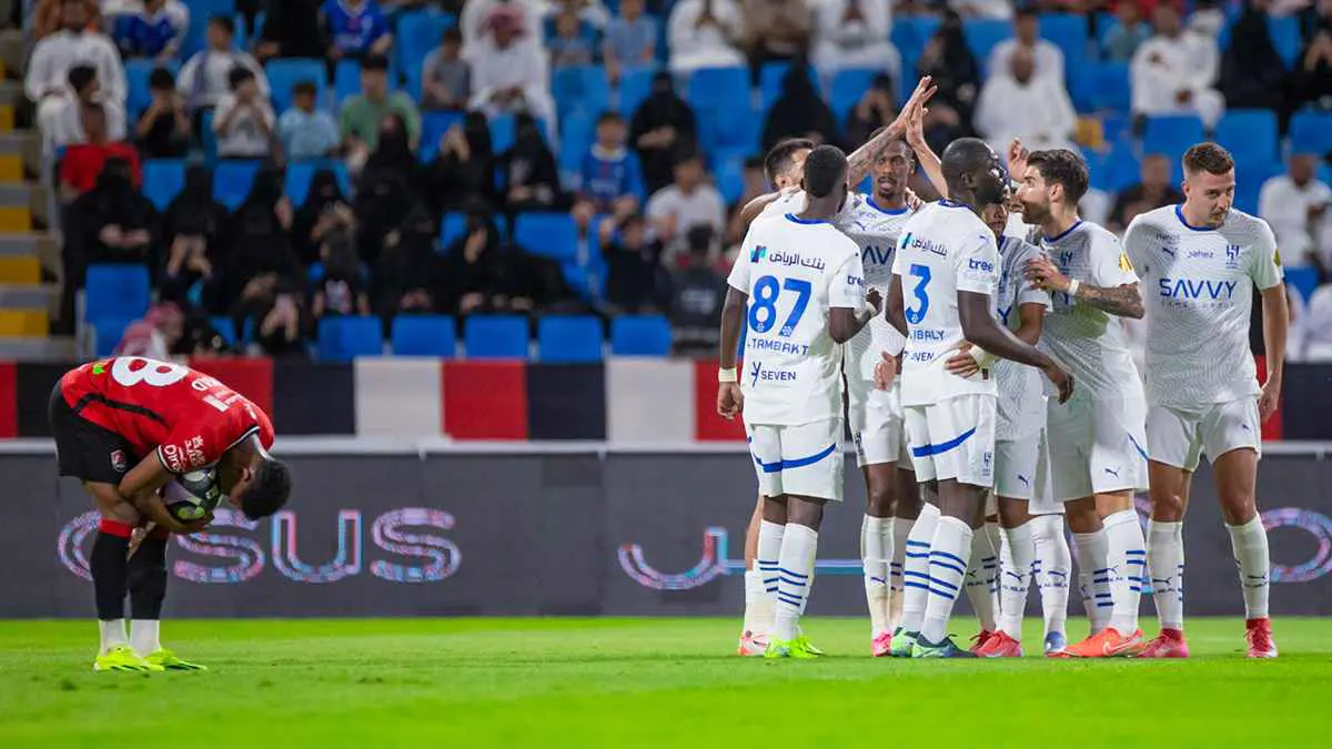 فابرزيو رومانو "ينسف" حلم الهلال السعودي